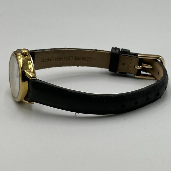 3/$30 Timex Watch Women Gold Tone White Dial Date Window Water Resistant - Picture 10 of 15